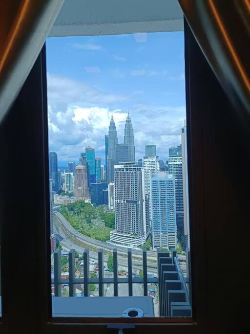 Cl 29A Insta Klcc View & Infinity Pool Lejlighed Kuala Lumpur Eksteriør billede