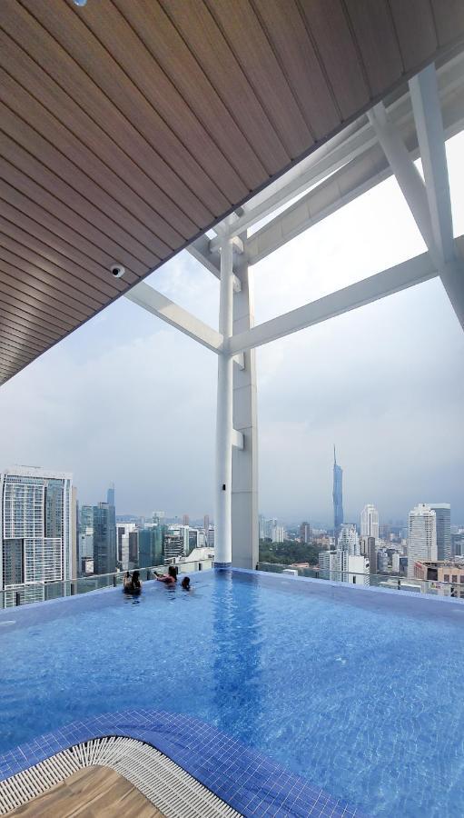 Cl 29A Insta Klcc View & Infinity Pool Lejlighed Kuala Lumpur Eksteriør billede